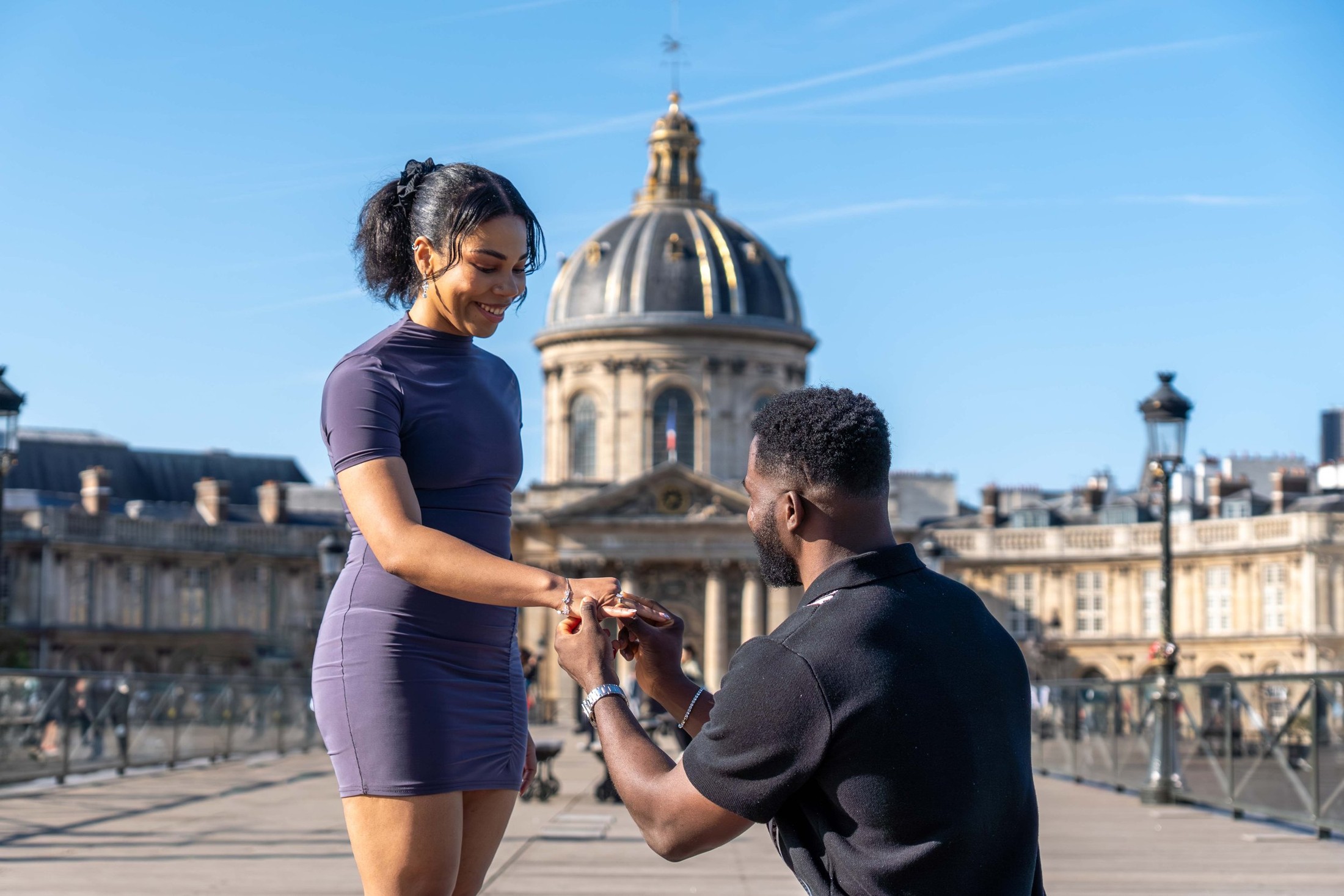 Couple photographed in Paris